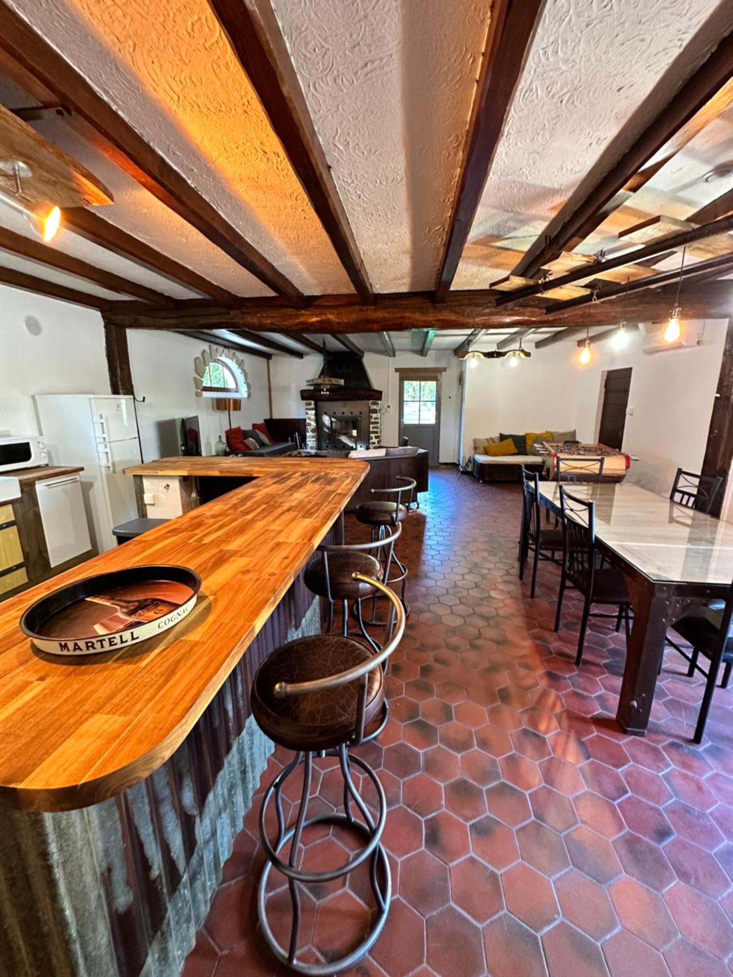 Au Coeur Du Vignoble Cognacais Villa Gondeville ภายนอก รูปภาพ